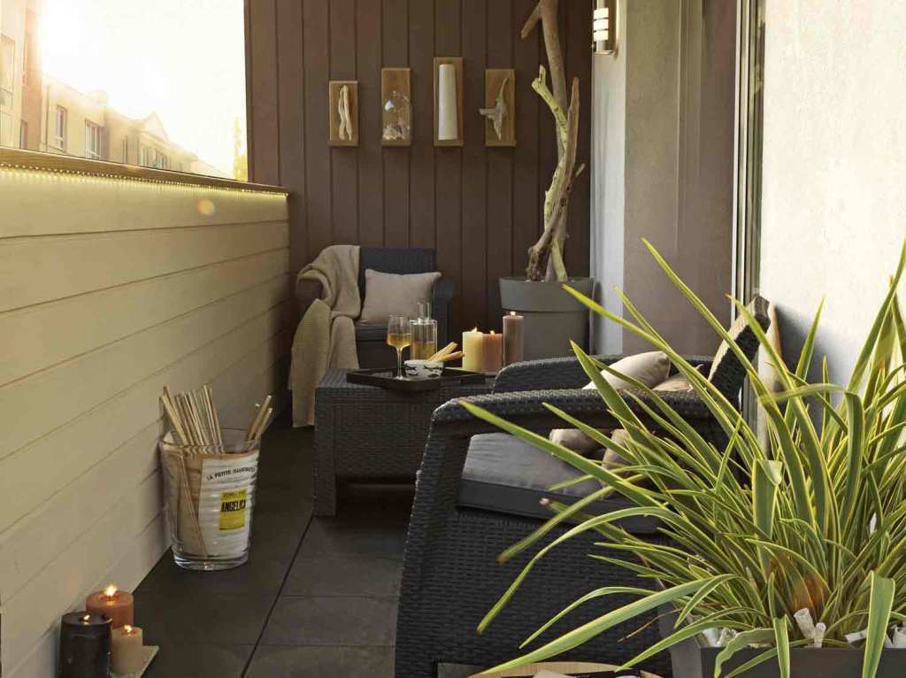 Bien aménager son balcon pour en profiter pleinement4