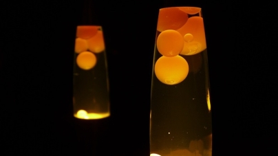La lampe à lave, un objet déco toujours tendance !