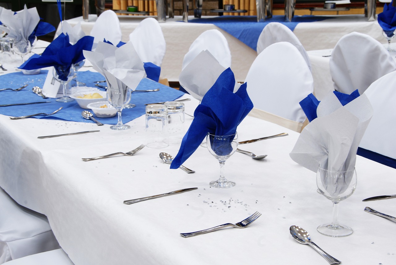 Déco : Des serviettes en papier pour embellir votre table – Nidouillet