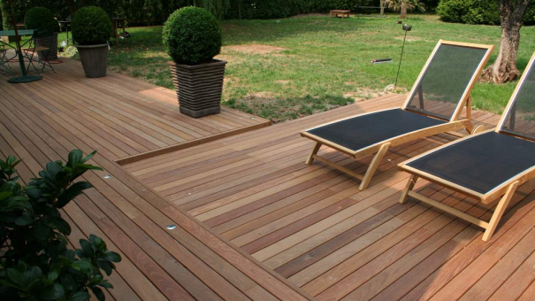 Comment poser une terrasse en bois composite ?
